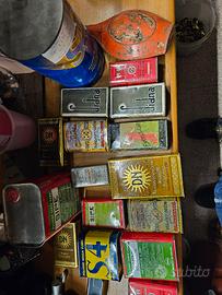 lattine di polvere vuote