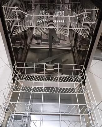 Lavastoglie 12 coperti