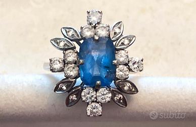 Anello in ORO BIANCO 18 kt con Zaffiro e diamanti