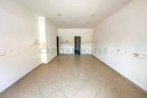 S2 LOCALE COMMERCIALE IN ZONA CENTRALE
