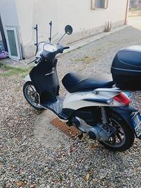 piaggio liberty 125