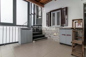 LURATE CACCIVIO - TRILOCALE CON BOX E TERRAZZO