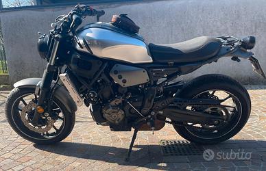 Yamaha XSR 700 - 2016