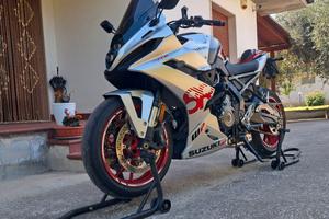 Suzuki GSX 8R