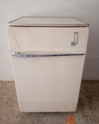 Frigo fiat del  1953 funzionante 