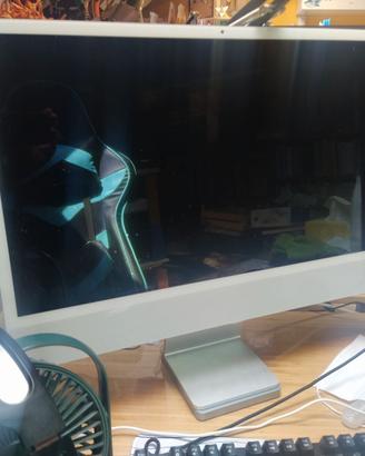 Computer desktop all-in-one iMac con chip M3