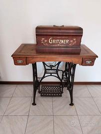 Macchina da cucire storica perfetta per arredo