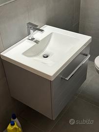 Mobiletto bagno