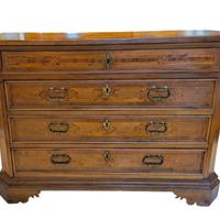 Canterano cassettone emiliano intarsiato XVIII sec