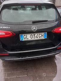 Mercedes B 180 D nuova