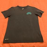 T-shirt Nike SB dry fit colore blu
