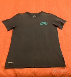 T-shirt Nike SB dry fit colore blu