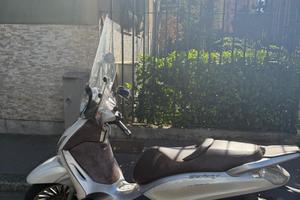 Piaggio Beverly 300 i.e. – 2010