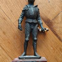 statuetta medievale peltro 