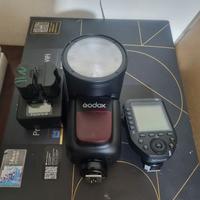 GODOX V1+ XPROII FUJI + CARICA E 2 BATTERIE