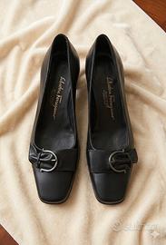scarpe Ferragamo n 37,5