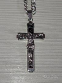Collana con crocifisso croce cattolica cristiana