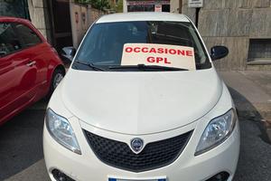 Lancia Ypsilon 1.2 69 CV 5 porte GPL Ecochic Plati