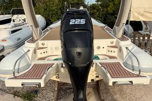 Gommomarine 7,80 da vetrina