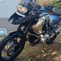 BMW GS 1200 tripleblack anno 2011