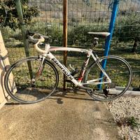 Bici da corsa bianchi c2c