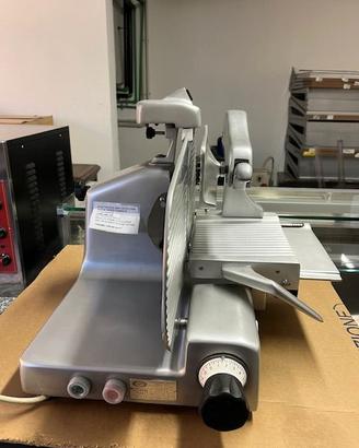 AFFETTATRICE USATA ABM LAMA MM. 300