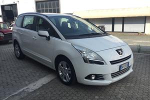 Peugeot 5008 1.6 HDi 115CV Allure