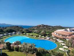 Meraviglioso trilocale con piscina