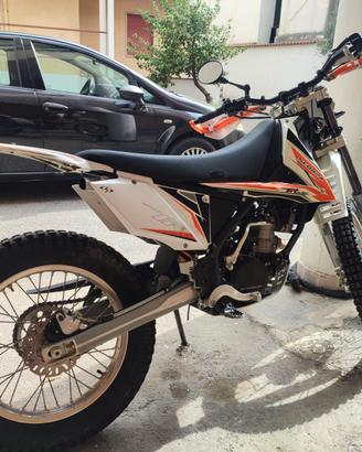 Moto da Trial Escursionistico Scorpa T-Ride 290