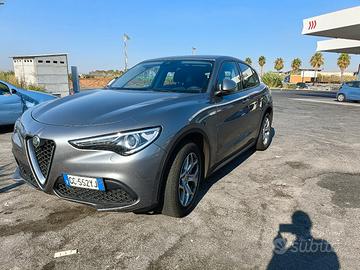 Alfa Romeo Stelvio 190 CV q4