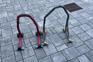 Cavalletti porta moto