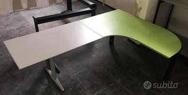 Scrivania professionale