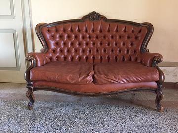 Divanetto stile classico