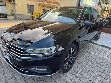 Volkswagen Passat 2.0 TDI SCR 190 CV 4MOTION DSG E