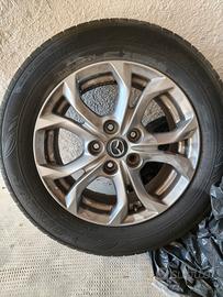 cerchi in lega da 16 per Mazda cx3