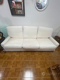 Divano linerare bianco sfoderabile