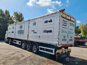 Semirimorchio Tabarrini per trasporto cippato e co