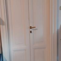Porta in legno due ante bianca