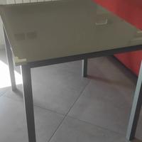 tavolo da cucina in vetro 