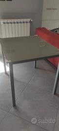 tavolo da cucina in vetro 