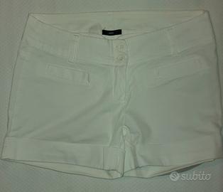 pantaloncini bianchi