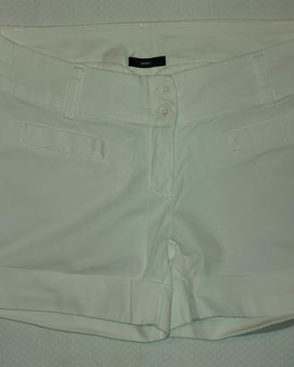pantaloncini bianchi