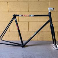 Telaio bici pista acciaio 