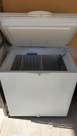 congelatore a pozzetto 