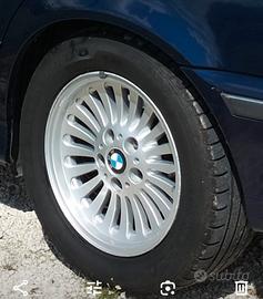 Cerchi di lega con gomme x BMW 525