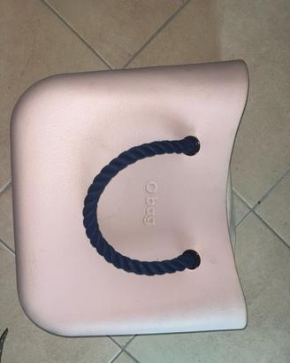 O bag rosa cipria con manici in corda blu