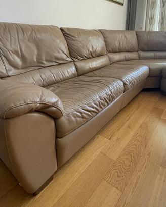 Divano in pelle Natuzzi