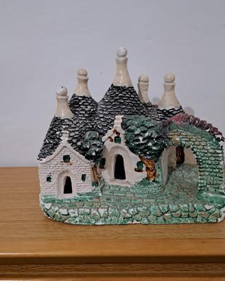 Souvenir  "vintage"  trulli di Alberobello.