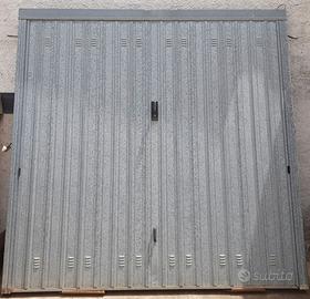 Porta basculante da autorimessa/magazzino