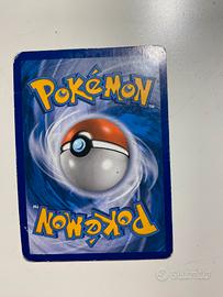 carta pokemon molto rara